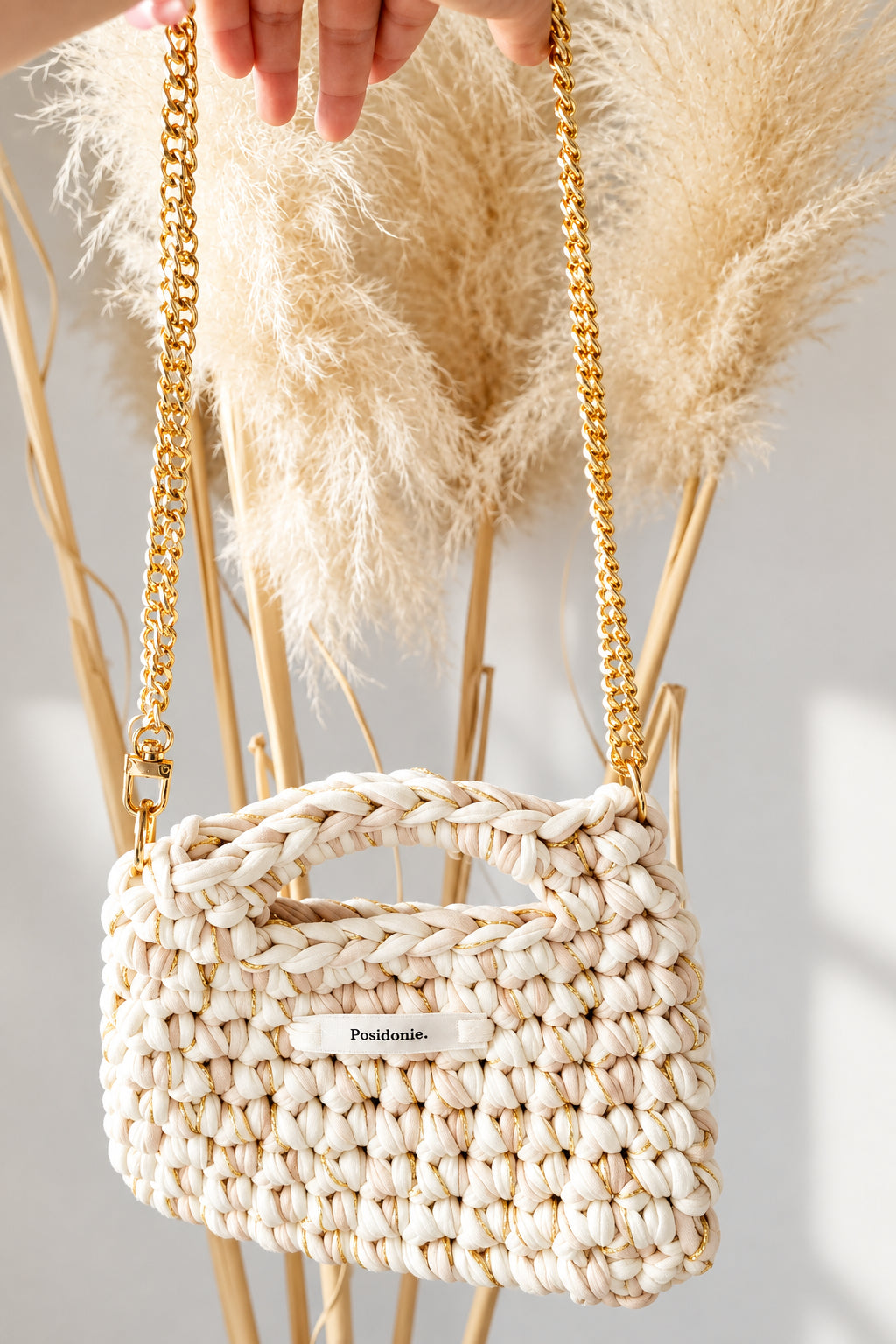 Sac au crochet blanc crème et blanc cassé fait main à Marseille