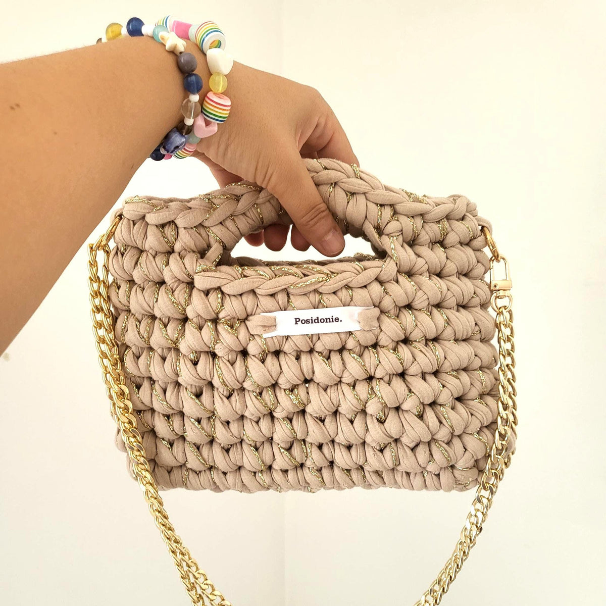 Sac au crochet beige sable et doré fait main à Marseille